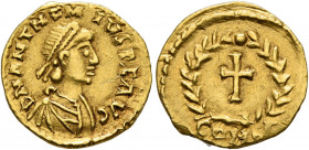 Anthemius, 467-472. Tremissis (Gold, 14 mm, 1.53 g, 5 h), Mediolanum. D N ANTHEMIVS P F AVG Pearl-diademed, draped and cuirassed bust of Anthemius to ...