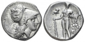 Lucania, Heraclea Nomos circa 281-278, AR 20.50 mm., 7.85 g.
Helmeted head of Athena r. Rev. Heracles standing facing, holding club and lion skin. Wo...
