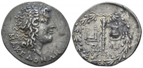 Macedon under the Romans, Uncertain mint Tetradrachm, Aesillas quaestor circa 90, AR 30.00 mm., 16.54 g.
 Aesillas quaestor, Tetradrachm circa 90 BC,...
