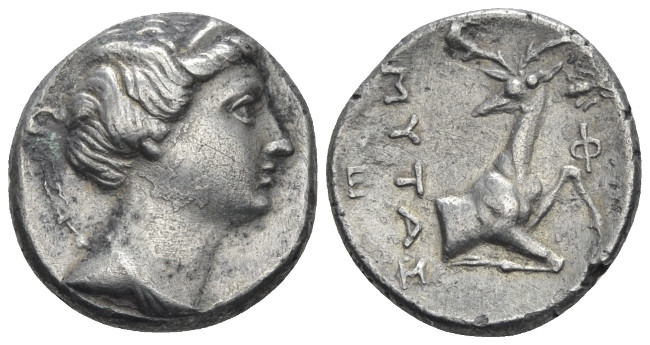 Ionia, Ephesus Didrachm circa 258-202, AR 19.00 mm., 6.15 g.
Bust of Artemis r....