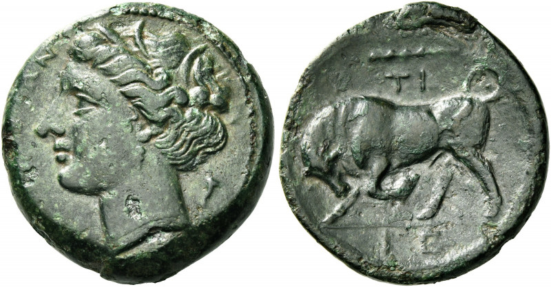 Syracuse 
Bronze circa 275-216, Æ 5.59 g. [ΣΥPAKOΣI]ΩN Head of Kore-Persephone ...