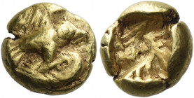Samos (?) 
Hecte circa 575, EL 2.85 g. Side view of eagle flying r. Rev. Striated incuse square. Traité pl. 19, cf. 17 (hemihecte). SNG Kayhan 637. L...