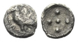 Sizilien. Akragas.

 Pentonkion (Silber). Ca. 460 - 440 v. Chr.
Vs: Adler nach links stehend; in den Feldern links und rechts Ethnikon.
Rs: Fünf W...