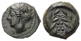Sizilien. Himera.

 Bronze (Hemilitra). Ca. 415 - 409 v. Chr.
Vs: Weiblicher Kopf mit Sphendone links.
Rs: Lorbeerkranz, darin 6 Wertkugeln.

16...