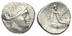 Euböa. Histiaia.

 Tetrobol (Silber). Ca. 3. - 2. Jhdt. v. Chr.
Vs: Kopf der Nymphe Histiaia mit Kranz aus Weinlaub und Reben rechts.
Rs: Die Nymp...