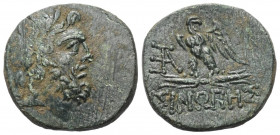 Paphlagonien. Sinope.

 Bronze. Ca. 85 - 65 v. Chr.
Vs: Kopf des Zeus mit Lorbeerkranz rechts.
Rs: Adler auf Blitzbündel nach links stehend, Kopf ...