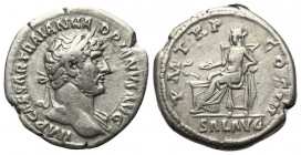 Hadrianus (117 - 138 n. Chr.).

 Denar (Silber). 119 - 122 n. Chr. Rom.
Vs: IMP CAESAR TRAIAN HADRIANVS AVG. Büste mit Lorbeerkranz und Drapierung ...