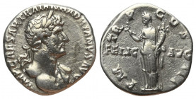 Hadrianus (117 - 138 n. Chr.).

 Denar (Silber). 119 - 122 n. Chr. Rom.
Vs: IMP CAESAR TRAIAN HADRIANVS AVG. Büste mit Lorbeerkranz und Drapierung ...