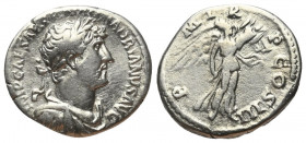 Hadrianus (117 - 138 n. Chr.).

 Denar (Silber). 119 - 122 n. Chr. Rom.
Vs: IMP CAESAR TRAIAN HADRIANVS AVG. Büste mit Lorbeerkranz, Drapierung und...