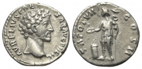 Marcus Aurelius (161 - 180 n. Chr.).

 Denar (Silber). 152 - 153 n. Chr. Rom.
Vs: AURELIUS CAESAR AVG PII FIL. Kopf rechts.
Rs: TR POT VII COS II....