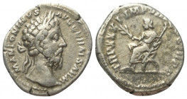 Marcus Aurelius (161 - 180 n. Chr.).

 Denar (Silber). 176 - 177 n. Chr. Rom.
Vs: M ANTONINVS AVG GERM SARM. Kopf mit Lorbeerkranz rechts.
Rs: TR ...