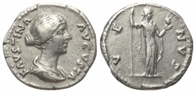 Faustina II. (gest. 176 n. Chr.).

 Denar (Silber). 161 - 176 n. Chr. Rom.
Vs: FAVSTINA AVGVSTA. Drapierte Büste rechts.
Rs: VENVS. Venus mit Apfe...