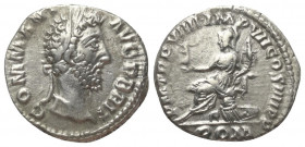 Commodus (177 - 192 n. Chr.).

 Denar (Silber). 184 n. Chr. Rom.
Vs: COMM ANT AVG P BRIT. Kopf mit Lorbeerkranz rechts.
Rs: P M TR P VIIII IMP VII...