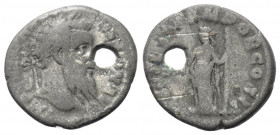 Pertinax (193 n. Chr.).

 Denar (Silber). 193 n. Chr. Rom.
Vs: IMP CAES P HELV - PERTIN AVG. Büste rechts.
Rs: LAETITIA TEMPOR COS II. Lætitia ste...