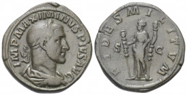 Maximinus I. Thrax (235 - 238 n. Chr.).

 Sesterz (Bronze). 235 - 236 n. Chr. Rom.
Vs: IMP MAXIMINVS PIVS AVG. Büste mit Lorbeerkranz, Paludament u...