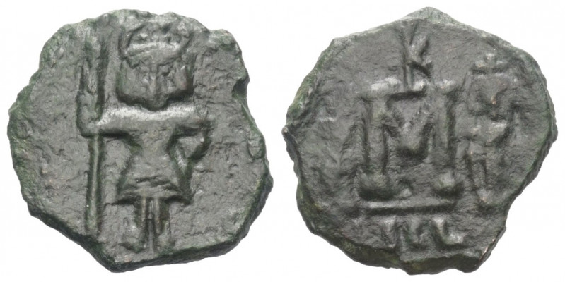 Constantinus IV. Pogonatus (668 - 685 n. Chr.).

 Follis (Kupfer). 668 - 674. ...