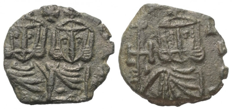 Constantinus V. (741 - 775 n. Chr.) mit Leo IV. und Leo III.

 Follis (Kupfer)...