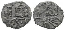 Michael I. Rhangabe (811 - 813 n. Chr.).

 Follis (Kupfer). Syrakus.
Vs: Bartlose Büste frontal mit Krone und Chlamys, in der Rechten globus crucig...