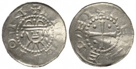 Jever - Herzoglich-Billungische Prägestätte. Hermann (1059 - 1086).

 Denar (Silber).
Vs: + HDvEMON (Dv = R). Gekrönter Kopf frontal .
Rs: + GEHED...