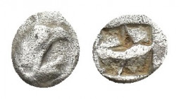 Teos, late 6th-early 5th century BC. AR Hemitartemorion (5.1mm, 0.1g). Head of griffin r. R/ Quadripartite incuse square.