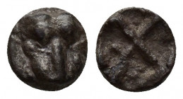 Bosporos. Pantikapaion circa 480-470 BC. Hemiobol AR 7.4mm., 0,4g. Facing head of lion / Quadripartite incuse square.