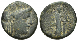 Ionia, Smyrna. Ca. 105-95 B.C. Æ (18.4 mm, 5.1 g). Turreted head of Tyche right / ΣΜΥΡΝΑΙ[ΩΝ], statue pf Aphrodite Stratonikis standing right, holding...