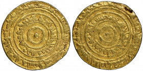 Fatimids. Abu-Mansur Nizar al-Aziz (365-386 AH/975-996 AD). 
Dinar, AH 375 , AU 4.12 g.
NGC VF DETAILS