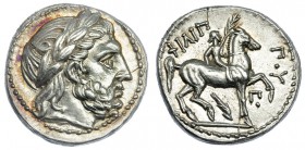 MACEDONIA.Filipo II. Anfípolis. Tetradracma (323-316 a.C.). A/ Cabeza laureada de Zeus a der. R/ El Monarca cabalgando a der., sosteniendo palma con m...