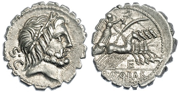 ANTONIA. Denario. Roma (83-82 a.C.). R/ La Victoria en cuádriga a der. con palma...