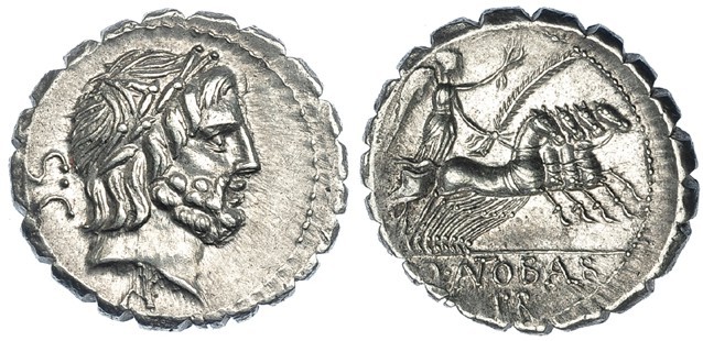 ANTONIA. Denario. Roma (83-82 a.C.). A/ Cabeza laureada de Júpiter a der., debaj...