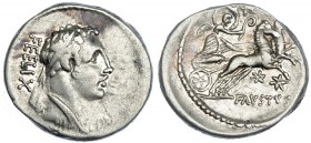 CORNELIA. Denario. Roma (56 a.C.). A/ Busto diademado de Hércules a der., detrás: FEELIX. R/ Diana en biga con lituo a der.; en el campo: cuatro estre...