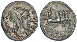 FABIA. Denario. Norte de Italia (124 a.C.). R/ Júpiter en cuádriga a der. con cetro y haz de rayos, debajo proa de nave; en el exergo: Q. FABI. FFC-69...