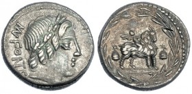 FONTEIA. Denario. Roma (85 a.C.). FFC-721. SB-11. Pequeñas marcas. EBC-/MBC+.