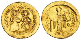 JUSTINO I y JUSTINIANO I. Sólido. Constantinopla (527). Oficina I. SBB-117. Agujero tapado. BC+. Muy rara.