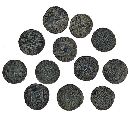 12 óbolos de Alfonso X: Cuenca (5 con variantes), León. Burgos (3), y sin ceca (...