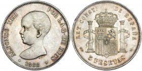 5 pesetas. 1888 *18-88. Madrid. MPM. VII-178. Ligera pátina. EBC+.