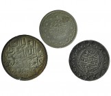 TURQUÍA. 3 monedas: 2 zlota, 1187; 2 1/2 Kurush, 1223; 20 kurush, 1255. MBC-/MBC.