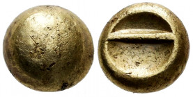 Northwest Gaul. Senones. Quarter Stater. 100-60 BC. 'Gallo-Belgic Bullet' or 'globule au segment' type. (DT-DT 2542). (Flesche-160). Anv.: Plain globu...