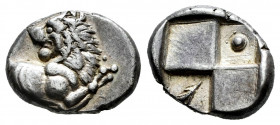 Thrace. Chersonesos. Hemidrachm. 357-320 BC. Kardia. (Bmc-10). (McClean-4081). Anv.: Forepart of lion to right, head reverted. Rev.: Quadripartite inc...