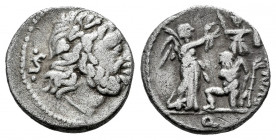 Fundanius. Quinarius. 101 a.C. Rome. (Seaby-2). (Craw-326/2). Anv.: S behind laureate head of Jupiter. 1,93 g. VF. Est...45,00. 

Spanish Descriptio...