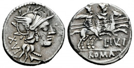 Julius. L. Julius Caesar. Denarius. 141 BC. Rome. (Ffc-760). (Craw-224/1). (Cal-628). Anv.: Head of Roma right, XVI behind. Rev.: Dioscuri right, star...