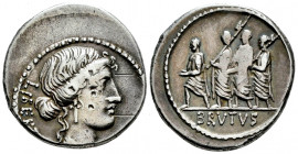 Junius. Q. Caepio Brutus. Denarius. 54 BC. Rome. (Ffc-794). (Craw-433/1). (Cal-873). Anv.: LIBER(TAS) behind head of Liberty right. Rev.: The consul L...