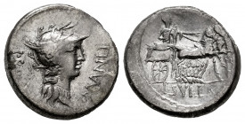 Manlius. L. Manlius Torquatus. Denarius. 82 BC. (Ffc-839). (Craw-367/5). (Cal-924). Anv.: Head of Roma right, L. MANLI., before PRO. Q.. behind. Rev.:...