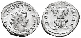 Gallienus. Antoninianus. 257-258 AD. Colonia Agrippinensis. (Ric-18). (Rsc-308). Rev.: GERMANICVS MAX V, trophy between two captive. Ag. 4,10 g. Scarc...