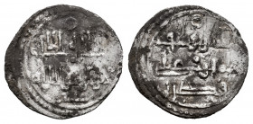 Almoravids. Yusuf ibn Tashfin. Quirat. 480-500 H. Qurtuba (Córdoba). (Fbm-Bb2). (Vives-1533). Ag. 0,72 g. Irregular patina. Rare. Choice F/Almost VF. ...