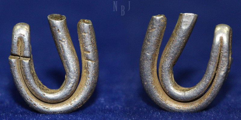 CEYLON: AR larin (ND (1506-1658), 4.25gm, "fish-hook" type with barbarous Arabic...
