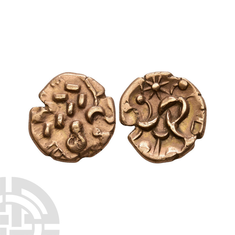 Corieltauvi - South Ferriby Gold Stater. 1st century B.C. Obv: crude laureate he...
