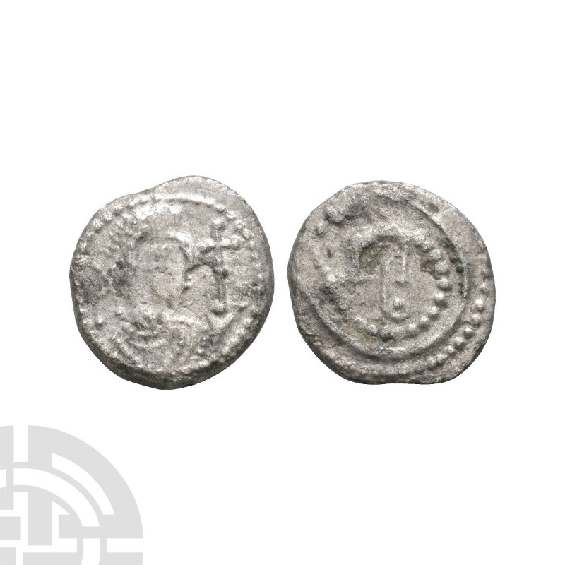 Secondary Phase - Series K Type 33 - Wolf's Head AR Sceatta. 710-760 A.D. Obv: d...