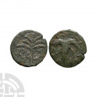 Judea - Year 3 - Palm Middle Bronze. 134-135 A.D. Obv: palm tree with two date bunches and 'Simon' inscription. Rev: vine-leaf with 'for the freedom o...