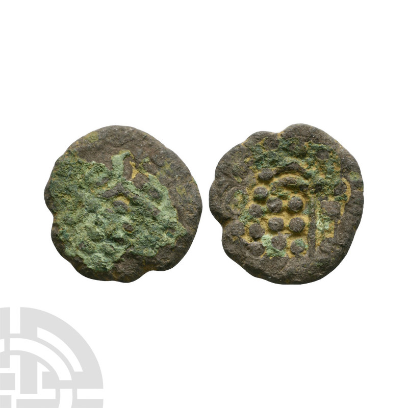 Durotriges - AE Stater. 1st century B.C. Obv: blundered head right. Rev: crude h...